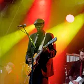 Maxi Jazz on the Main Stage at The Big Feastival